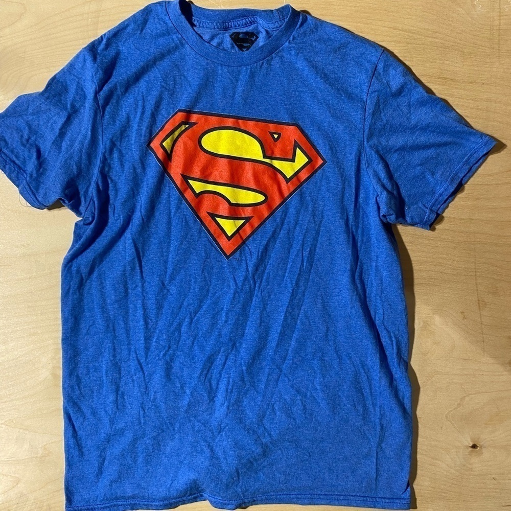 Superman Tee size Medium (HS)